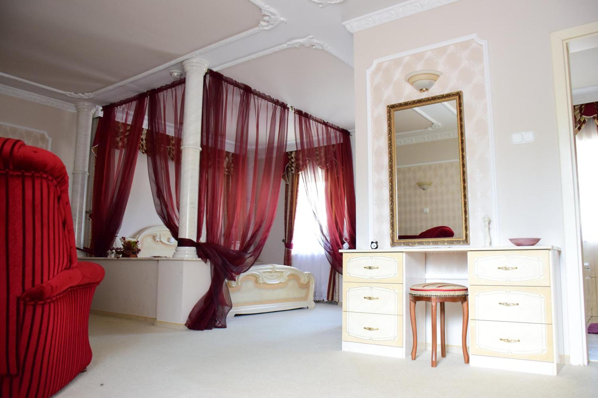 Hotel Bibic Es Tueskevar Etterem Es Horgaszto Nyíregyháza Zewnętrze zdjęcie